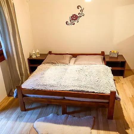 Alpesi faház Tri Grose 3 *