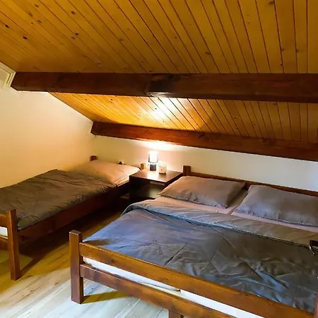Alpesi faház Tri Grose 3 *